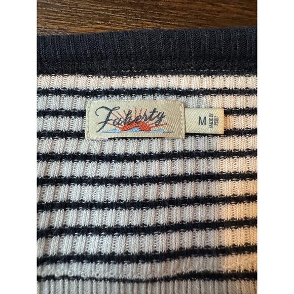 Faherty Henley Top Shirt Womens Medium Long Sleeve Blue White Stripe Ribbed - Picture 4 of 8